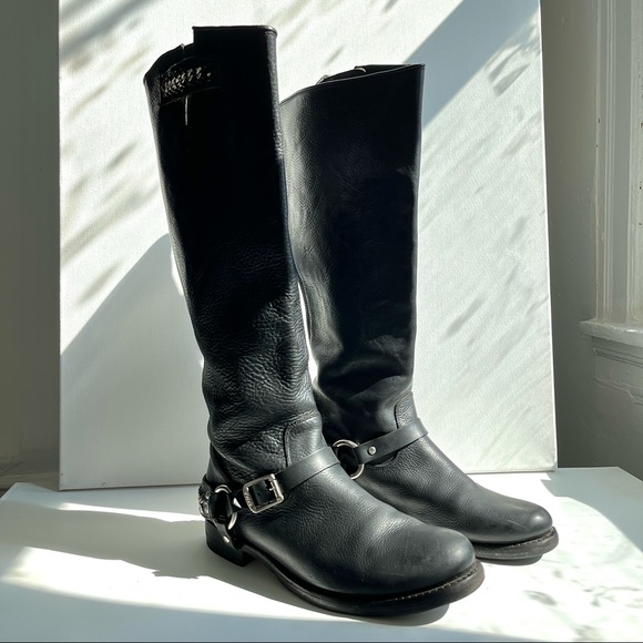 Frye Jenna Chain tall black leather boots. - Picture 6 of 10